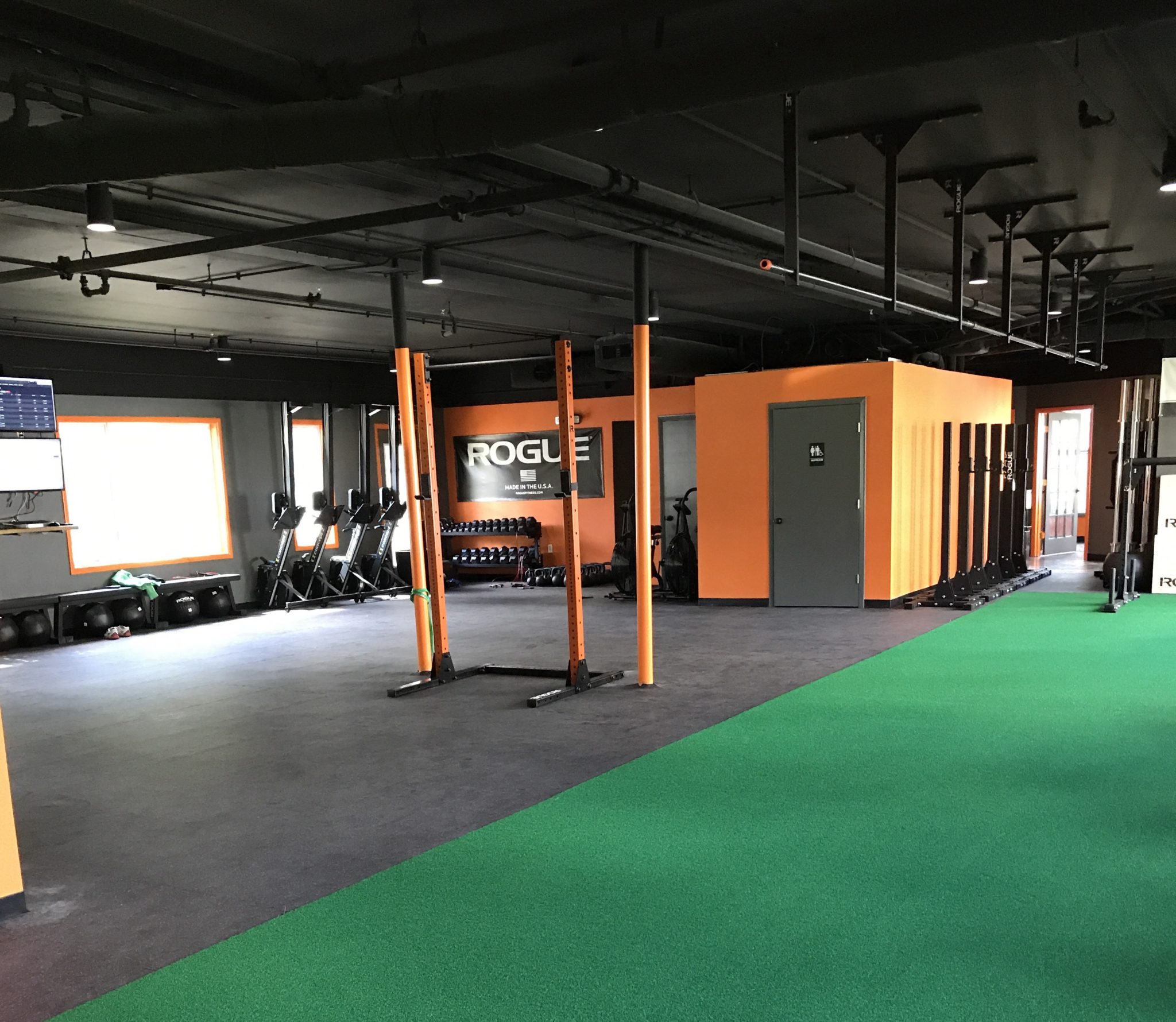 Recharge|HoCo CrossFit main gym